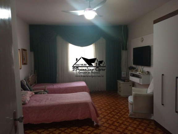 Imagem Casa com 3 Quartos à Venda, 195 m² em Vila Paraíba - Guaratinguetá