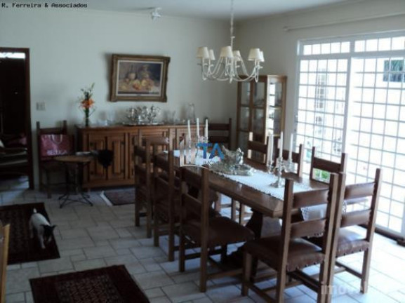 Imagem Casa com 4 Quartos à Venda, 281 m² em Parque São Quirino - Campinas