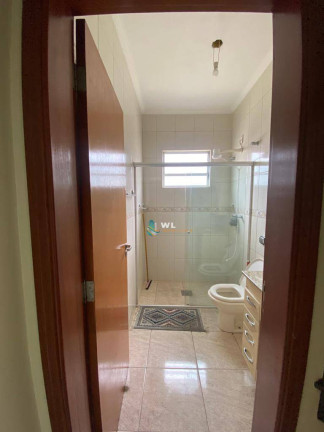 Imagem Casa com 3 Quartos para Alugar, 261 m² em Jardim Bandeirantes - Louveira