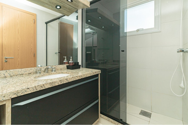 Imagem Apartamento com 2 Quartos à Venda, 69 m² em Passo Da Areia - Porto Alegre Imagem Apartamento com 2 Quartos à Venda, 69 m² em Passo Da Areia - Porto Alegre