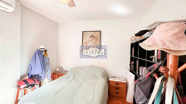Imagem Apartamento com 4 Quartos à Venda, 161 m² em Lagoa - Rio De Janeiro Imagem Apartamento com 4 Quartos à Venda, 161 m² em Lagoa - Rio De Janeiro