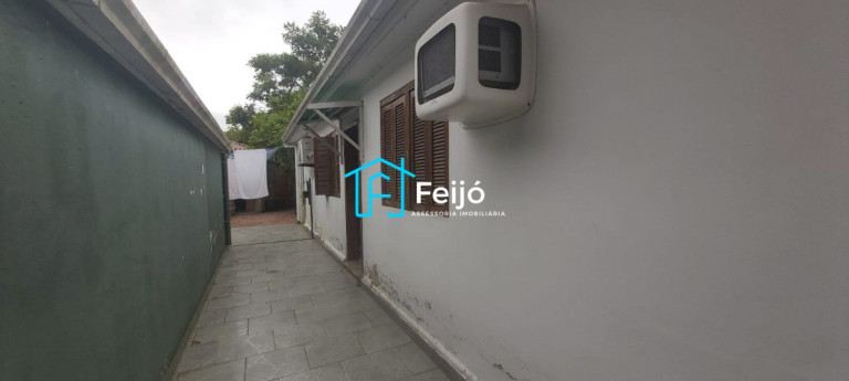 Imagem Casa com 3 Quartos à Venda, 200 m² em Cristal - Porto Alegre Imagem Casa com 3 Quartos à Venda, 200 m² em Cristal - Porto Alegre