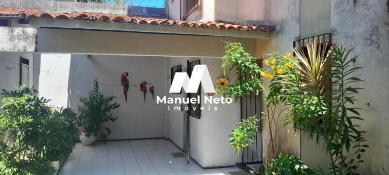 Imagem Casa com 9 Quartos à Venda, 480 m² em Icaraí - Caucaia
