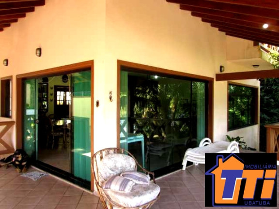 Imagem Casa com 3 Quartos à Venda, 1.000 m² em Praia Grande - Ubatuba Imagem Casa com 3 Quartos à Venda, 1.000 m² em Praia Grande - Ubatuba