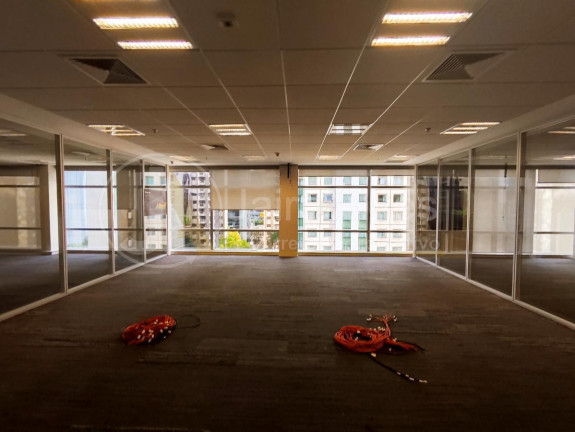 Imagem Imóvel Comercial para Alugar, 371 m² em Cidade Monções - São Paulo