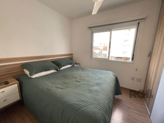 Imagem Imóvel com 1 Quarto à Venda,  em Menino Deus - Porto Alegre