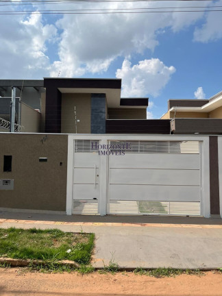 Casa com 3 Quartos à Venda, 116 m² em Parque Residencial Rita Vieira - Campo Grande