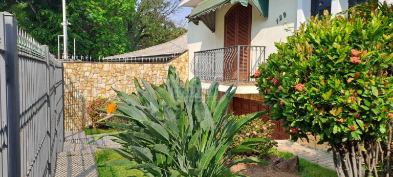 Imagem Casa com 3 Quartos à Venda, 370 m² em Jardim Franca - São Paulo Imagem Casa com 3 Quartos à Venda, 370 m² em Jardim Franca - São Paulo