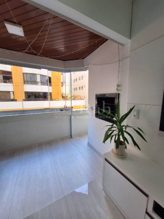 Imagem Apartamento com 2 Quartos à Venda, 126 m² em Centro - Balneário Camboriú Imagem Apartamento com 2 Quartos à Venda, 126 m² em Centro - Balneário Camboriú