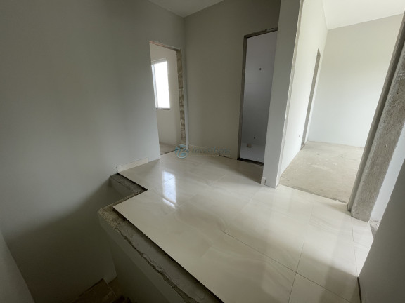 Imagem Sobrado com 3 Quartos à Venda, 84 m² em Sítio Cercado - Curitiba Imagem Sobrado com 3 Quartos à Venda, 84 m² em Sítio Cercado - Curitiba