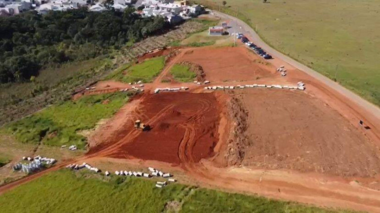 Imagem Terreno à Venda, 250 m² em Cidade Jardim - Bragança Paulista Imagem Terreno à Venda, 250 m² em Cidade Jardim - Bragança Paulista