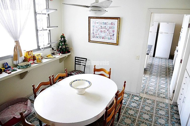 Imagem Casa com 4 Quartos à Venda, 572 m² em Jardim Guedala - São Paulo