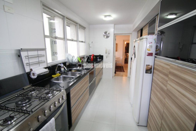 Imagem Apartamento com 3 Quartos à Venda, 268 m² em Itaim Bibi - São Paulo Imagem Apartamento com 3 Quartos à Venda, 268 m² em Itaim Bibi - São Paulo