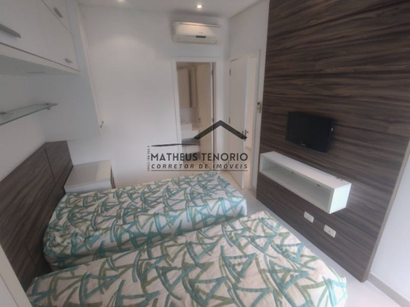 Imagem Cobertura com 5 Quartos à Venda, 360 m²