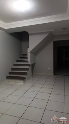 Casa de Condomínio com 2 Quartos à Venda, 75 m² em Jardim Jacinto - Jacareí