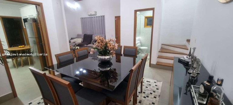 Imagem Casa à Venda, em Vila Velha - Carapicuíba Imagem Casa à Venda, em Vila Velha - Carapicuíba