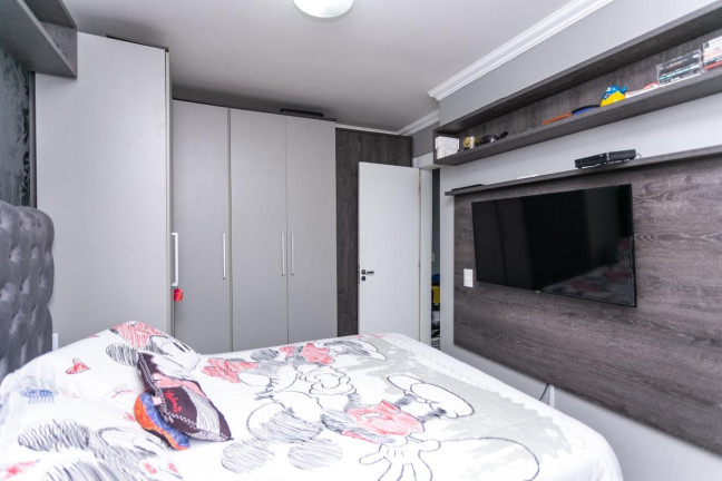 Imagem Apartamento com 3 Quartos à Venda,  em Sarandi - Porto Alegre