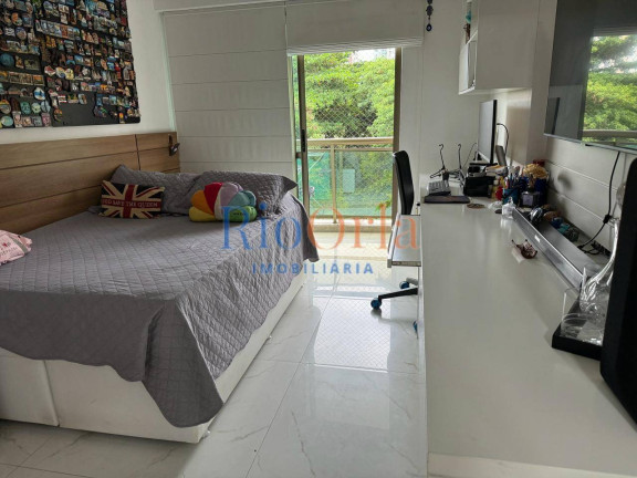 Imagem Apartamento com 4 Quartos à Venda, 140 m² em Barra Da Tijuca - Rio De Janeiro