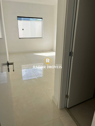 Imagem Casa com 4 Quartos à Venda, 190 m² em Cabo Frio Imagem Casa com 4 Quartos à Venda, 190 m² em Cabo Frio
