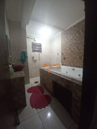 Imagem Casa com 4 Quartos à Venda, 220 m² em Jardim Aeródromo - Guarulhos Imagem Casa com 4 Quartos à Venda, 220 m² em Jardim Aeródromo - Guarulhos
