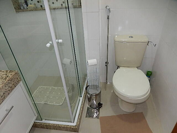 Imagem Apartamento com 2 Quartos à Venda, em Botafogo - Rio De Janeiro Imagem Apartamento com 2 Quartos à Venda, em Botafogo - Rio De Janeiro