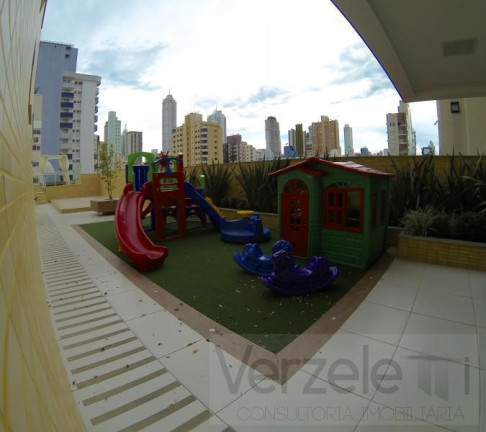 Imagem Apartamento com 3 Quartos à Venda, 250 m² em Centro - Balneário Camboriú Imagem Apartamento com 3 Quartos à Venda, 250 m² em Centro - Balneário Camboriú