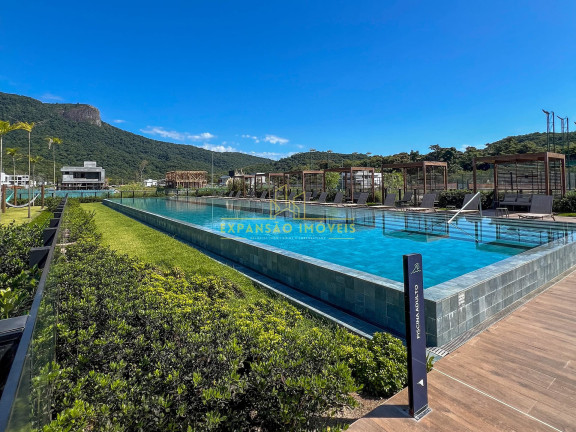 Imagem Casa com 3 Quartos à Venda, 241 m² em Pedra Branca - Palhoça