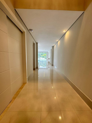 Imagem Casa com 4 Quartos à Venda, 371 m² em Alphaville - Santana De Parnaíba Imagem Casa com 4 Quartos à Venda, 371 m² em Alphaville - Santana De Parnaíba