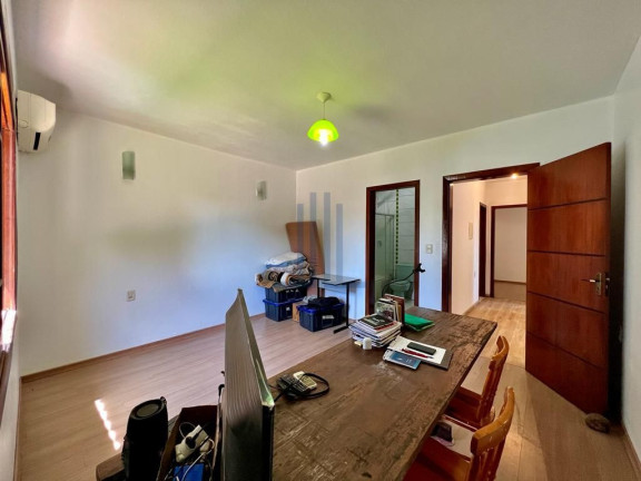 Imagem Casa com 3 Quartos à Venda, 136 m² em Oásis - Itaara