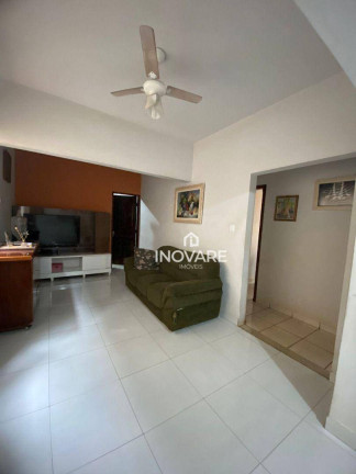 Casa com 4 Quartos para Alugar, 5 m² em Setor Central - Itumbiara