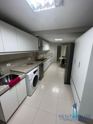 Imagem Apartamento com 3 Quartos à Venda, 148 m² em Centro - Balneário Camboriú Imagem Apartamento com 3 Quartos à Venda, 148 m² em Centro - Balneário Camboriú