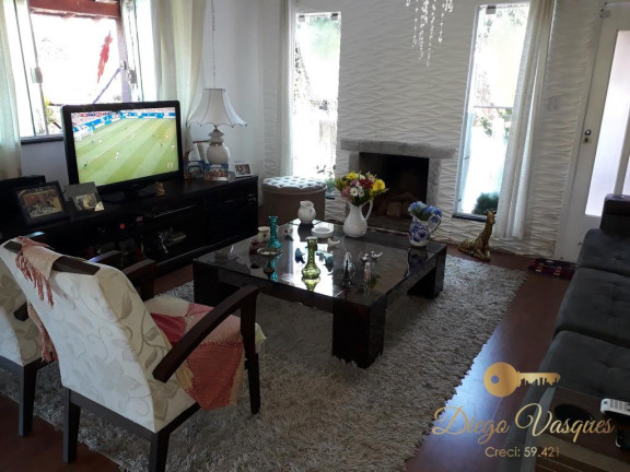 Imagem Casa com 3 Quartos à Venda, 295 m² em Prata - Teresópolis Imagem Casa com 3 Quartos à Venda, 295 m² em Prata - Teresópolis