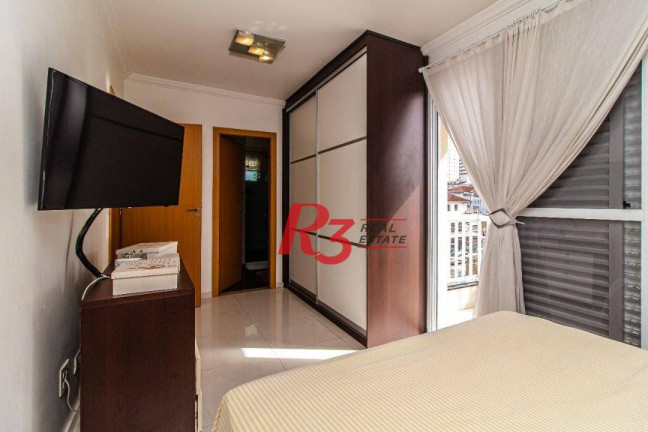 Imagem Sobrado com 5 Quartos à Venda, 267 m² em Embaré - Santos