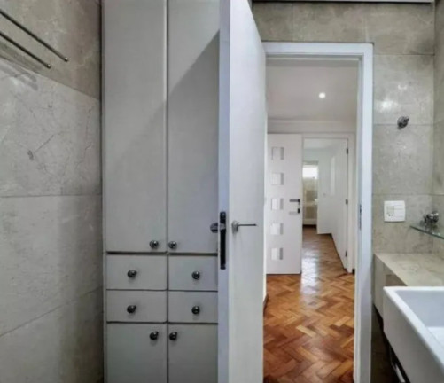 Imagem Imóvel com 4 Quartos à Venda, 269 m² em Campo Belo - São Paulo Imagem Imóvel com 4 Quartos à Venda, 269 m² em Campo Belo - São Paulo