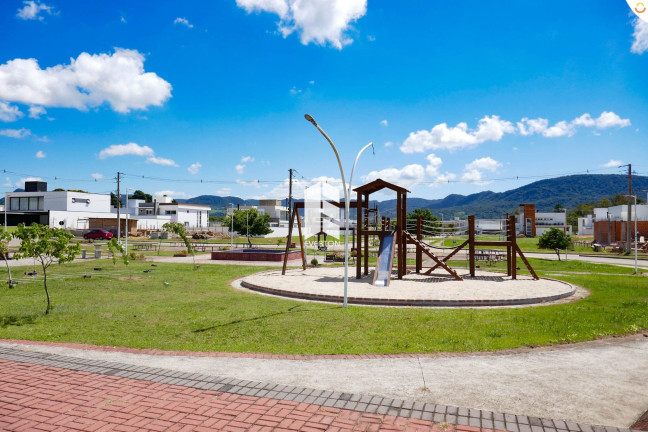 Imagem Terreno à Venda, 1.247 m² em Camobi - Santa Maria Imagem Terreno à Venda, 1.247 m² em Camobi - Santa Maria