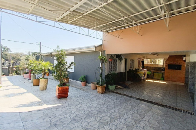 Imagem Casa com 7 Quartos à Venda, 253 m² em Santa Isabel - Viamão Imagem Casa com 7 Quartos à Venda, 253 m² em Santa Isabel - Viamão