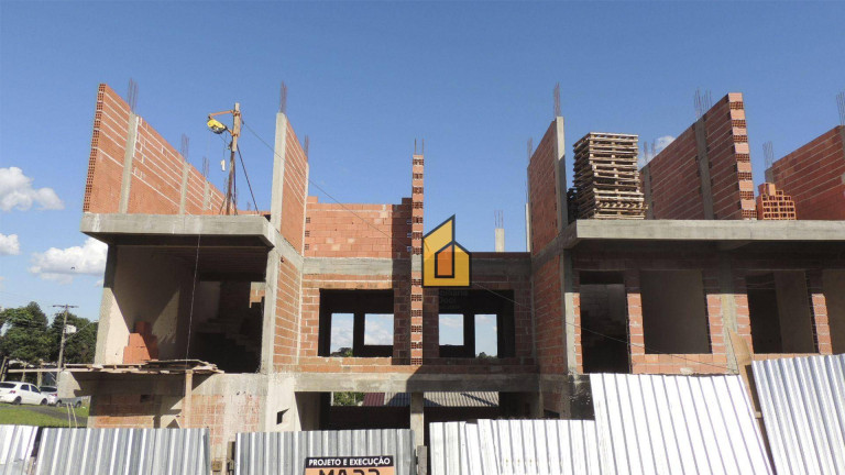 Imagem Sobrado com 3 Quartos à Venda, 190 m² em Centro - Araucária