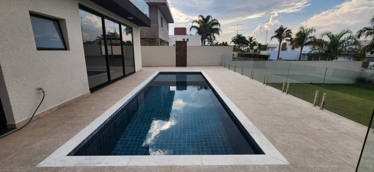 Imagem Casa de Condomínio com 4 Quartos à Venda, 600 m² em Jardim Colonial - Atibaia