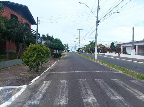 Imagem Terreno à Venda, 540 m² em Praia Da Cal - Torres Imagem Terreno à Venda, 540 m² em Praia Da Cal - Torres