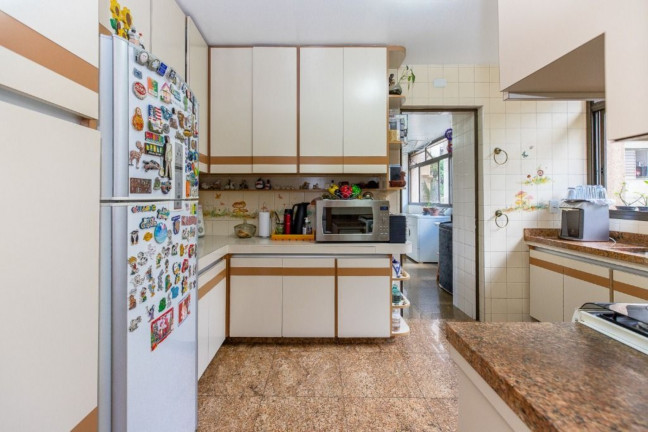 Imagem Imóvel com 4 Quartos à Venda, 240 m² em Higienópolis - São Paulo Imagem Imóvel com 4 Quartos à Venda, 240 m² em Higienópolis - São Paulo