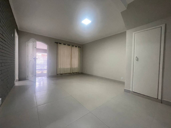 Imagem Casa com 4 Quartos à Venda, 199 m² em Jardim Satélite - São José Dos Campos
