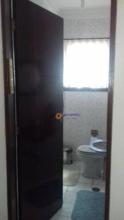 Imagem Sobrado com 3 Quartos à Venda, 217 m² em Quarta Divisão - Ribeirão Pires