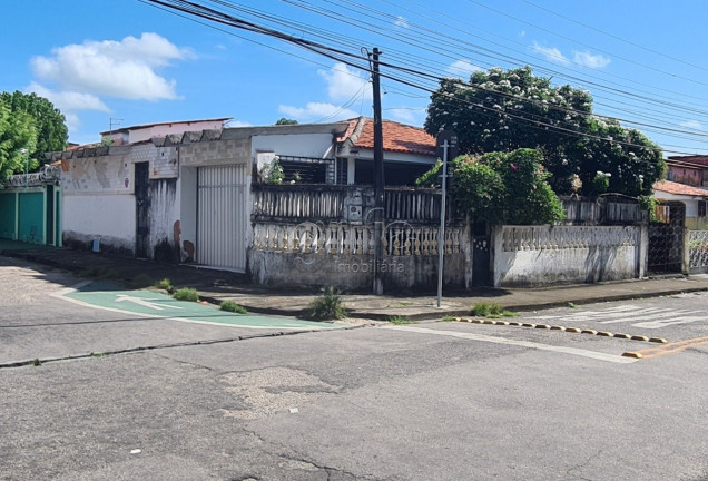 Imagem Casa com 3 Quartos à Venda, 235 m² em Rodolfo Teófilo - Fortaleza