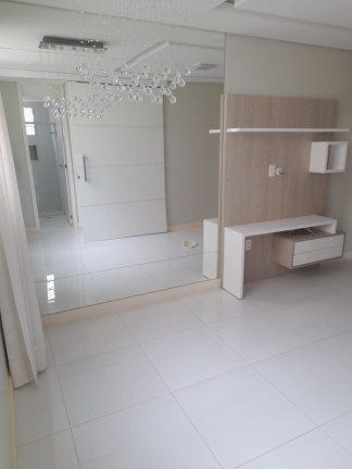 Apartamento com 2 Quartos para Alugar, 45 m² em Lagoa Salgada - Feira De Santana