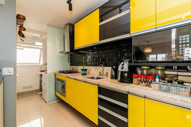 Imagem Apartamento com 3 Quartos à Venda, 76 m² em São Sebastião - Porto Alegre