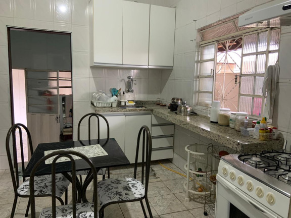 Imagem Casa com 3 Quartos à Venda, 119 m² em Mantiqueira - Belo Horizonte Imagem Casa com 3 Quartos à Venda, 119 m² em Mantiqueira - Belo Horizonte