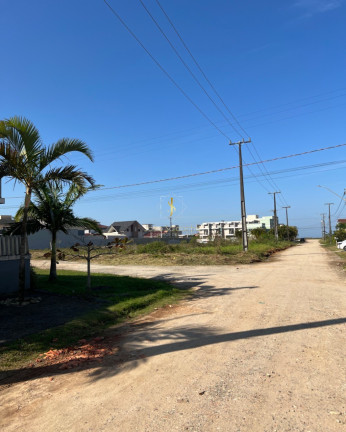 Imagem Casa com 6 Quartos à Venda, 300 m² em Coroados - Guaratuba