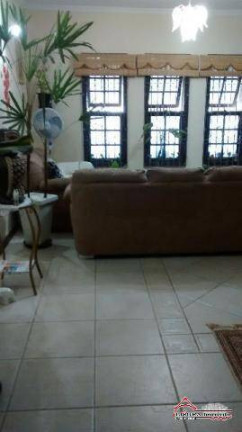 Imagem Casa com 4 Quartos à Venda, 150 m² em Centro - Jacareí