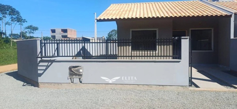 Casa com 2 Quartos à Venda, 50 m² em Quinta Dos Açorianos - Barra Velha