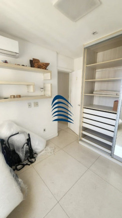 Imagem Imóvel com 4 Quartos à Venda, 109 m² em Imbuí - Salvador Imagem Imóvel com 4 Quartos à Venda, 109 m² em Imbuí - Salvador